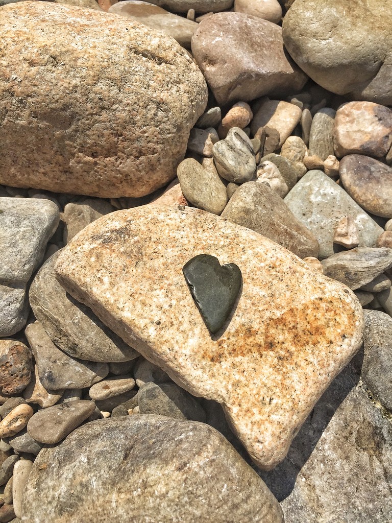 Black heart stone.  by cocobella