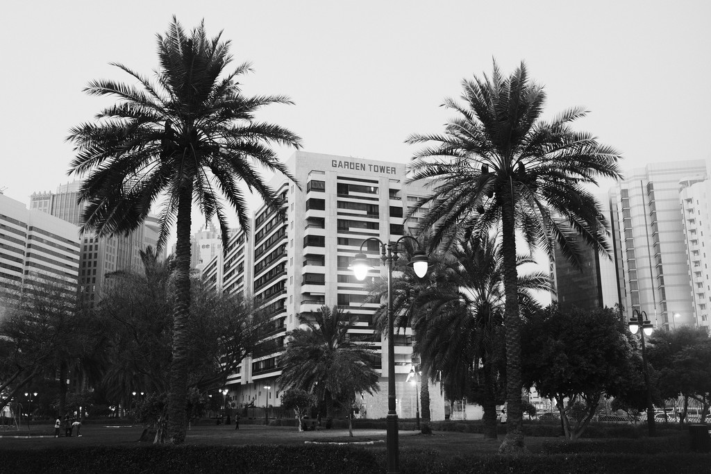 The Garden Tower (1984), Abu Dhabi by stefanotrezzi