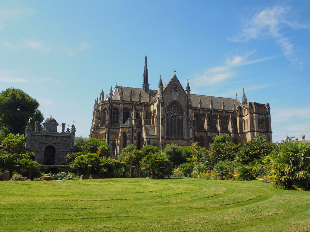 Arundel Cathedral by josiegilbert