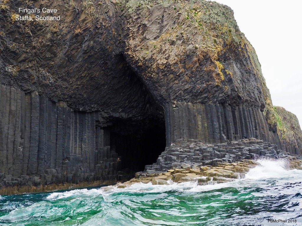 Fingal's Cave by selkie