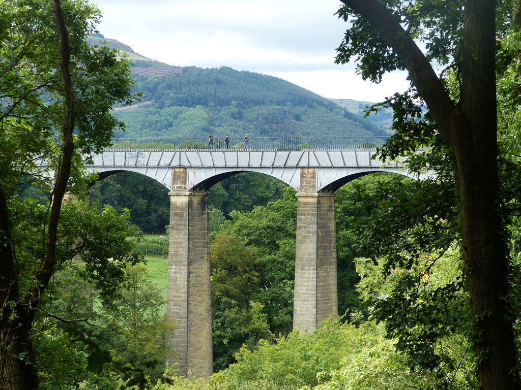 Llangollen Aqueduct  by foxes37