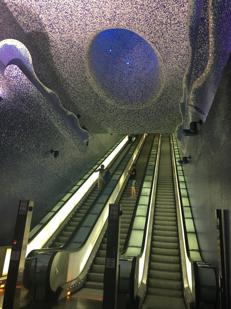 Toledo Metro Station by tinley23