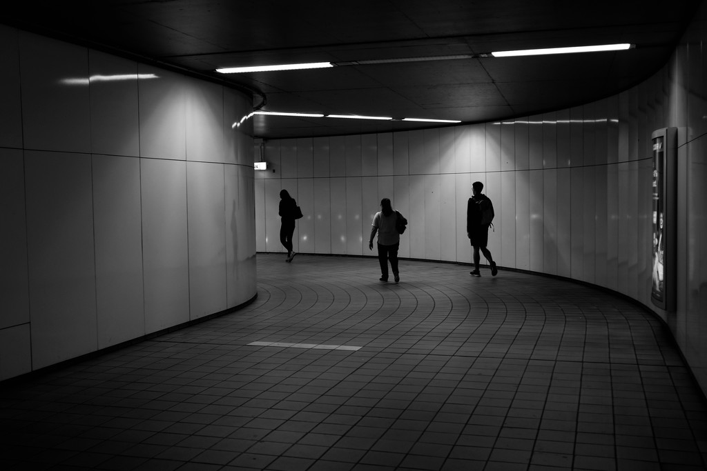 Metro station by vincent24