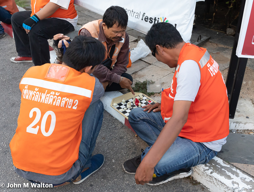 Street Chess - Motor Cycle Taxi Driver by lumpiniman