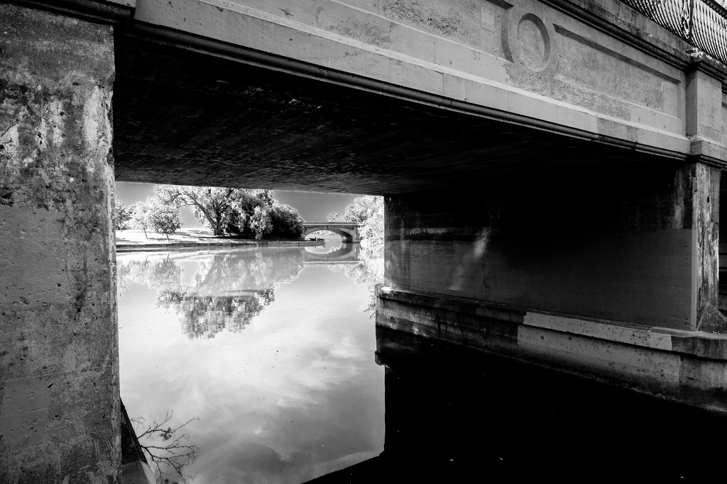 Under the Bridges by tosee
