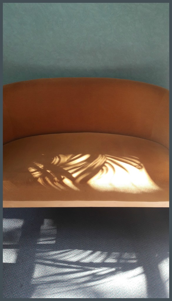 Sofa shadow by jokristina
