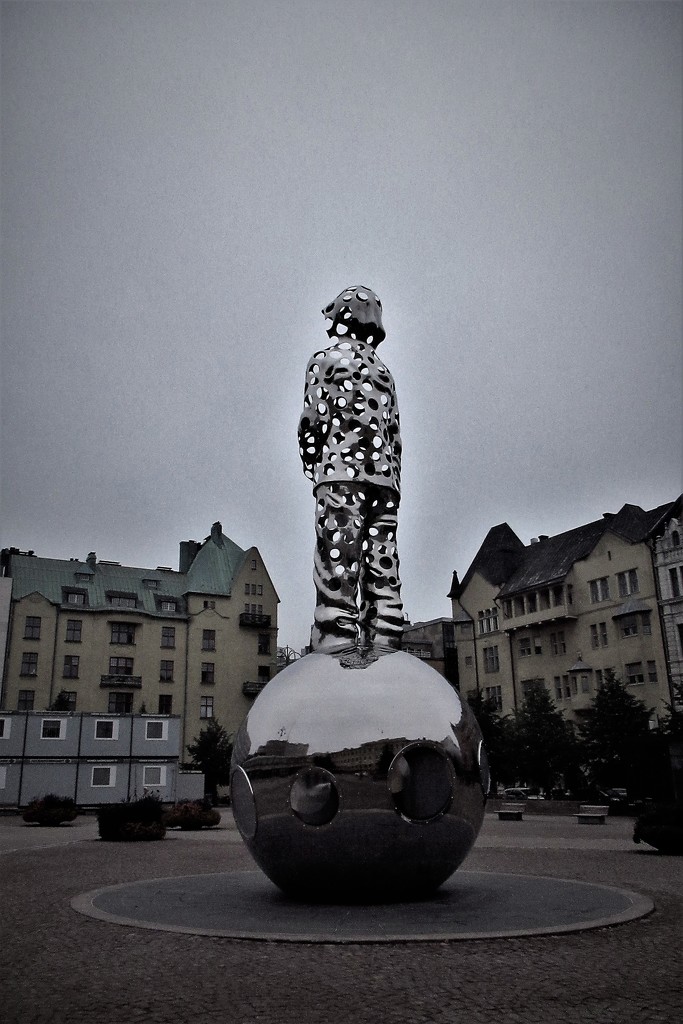 War memorial. by robz
