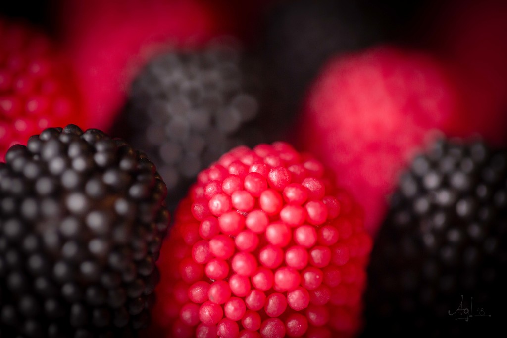 RaspberryBlackberry gumies by adi314