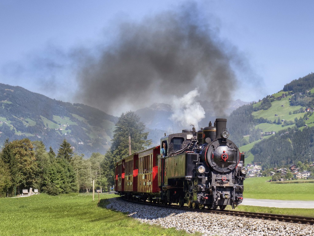 Zillertal Steam Train. by gamelee