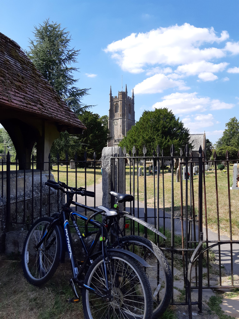 3rd August Avebury churchyard by valpetersen
