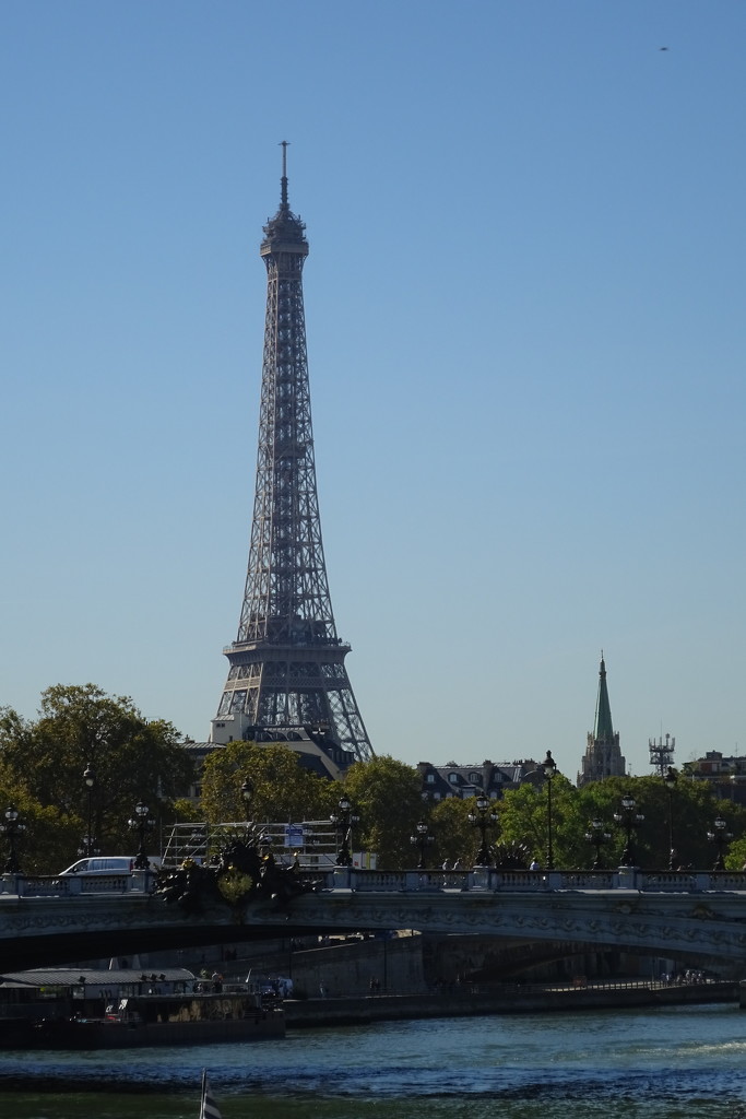 Tour Eiffel  by anniesue