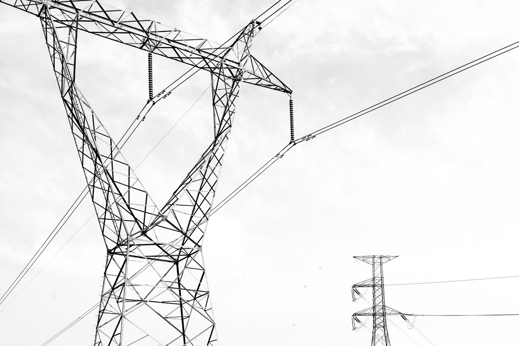 Power lines beside the freeway  by jodies