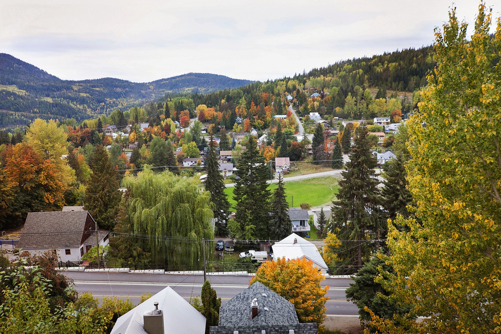 Lower Rossland from the Miners Hall by kiwichick
