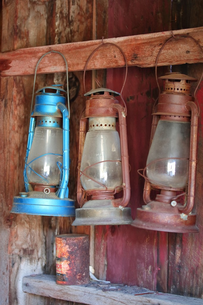 old timey lanterns by blueberry1222