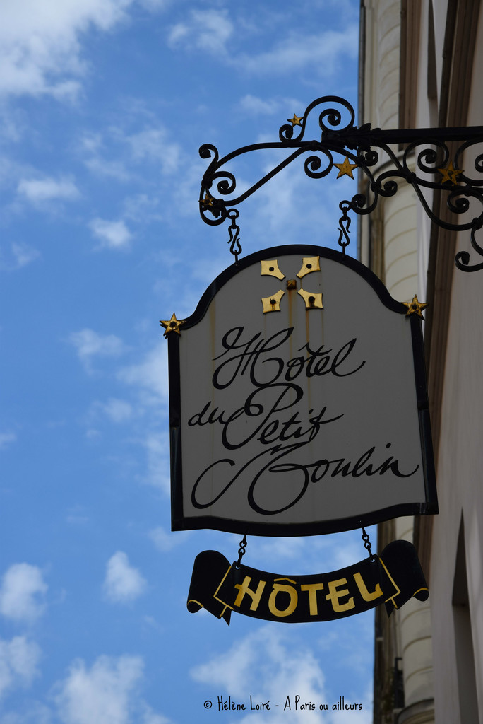 hotel by parisouailleurs
