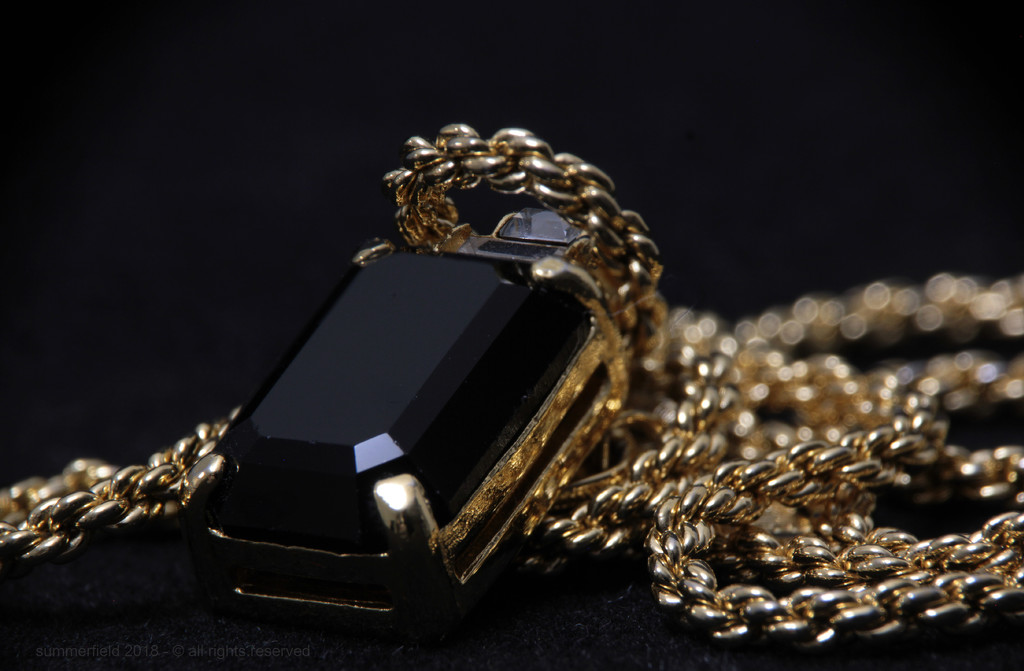 black on gold (Au) and black by summerfield
