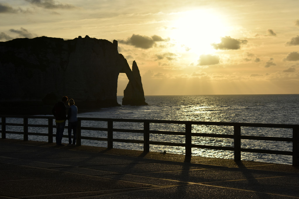 Enamored with Etretat by alophoto