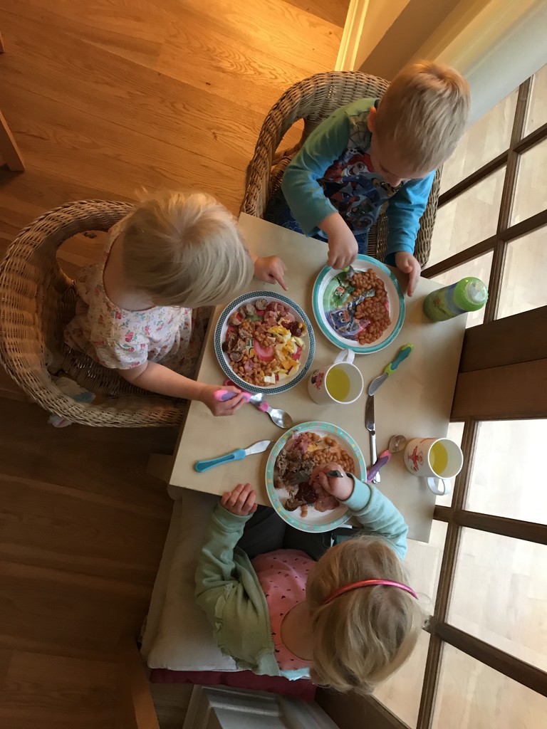 Cousins Do Breakfast by elainepenney