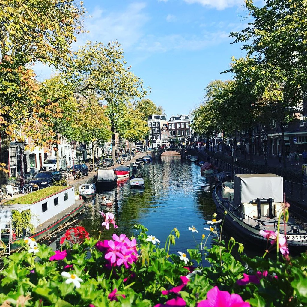 Amsterdam canal by kdrinkie