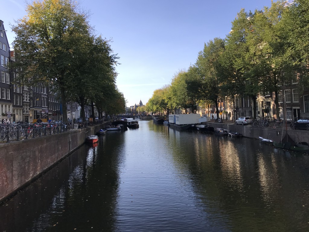 Amsterdam  by kdrinkie
