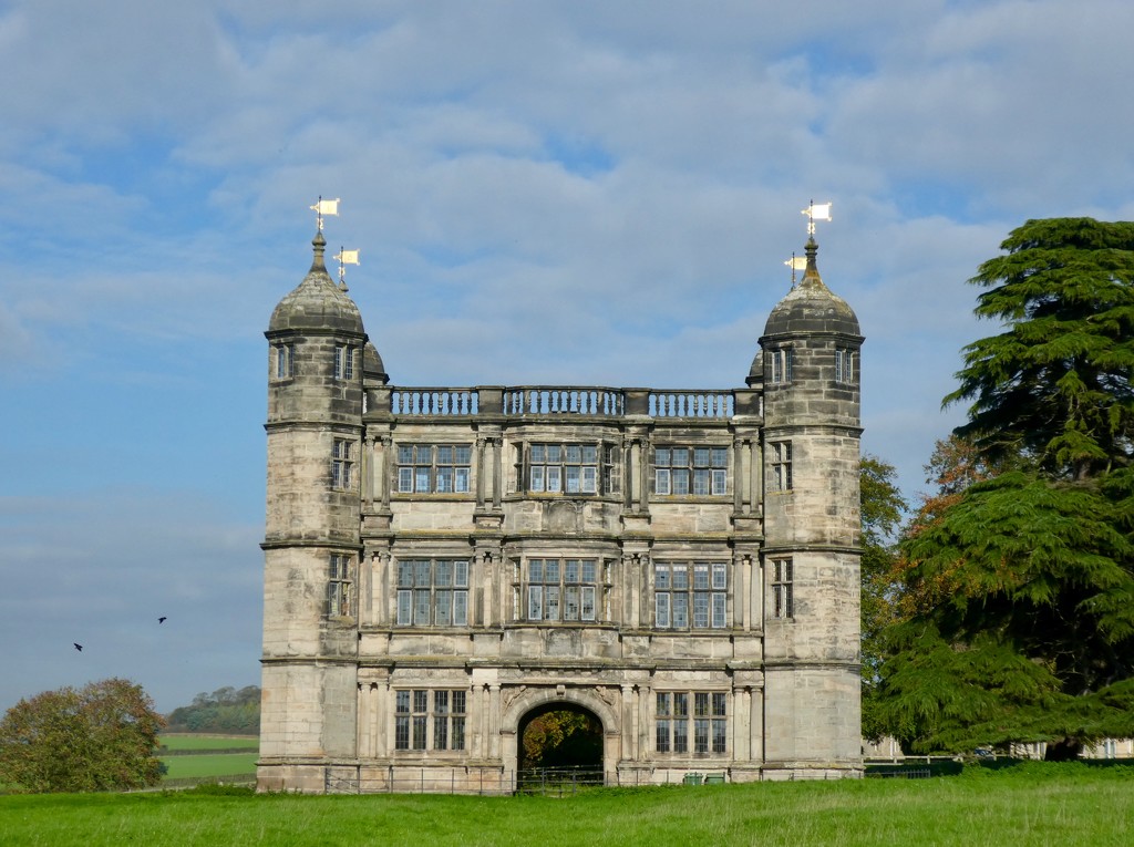 Tixall Gatehouse by orchid99