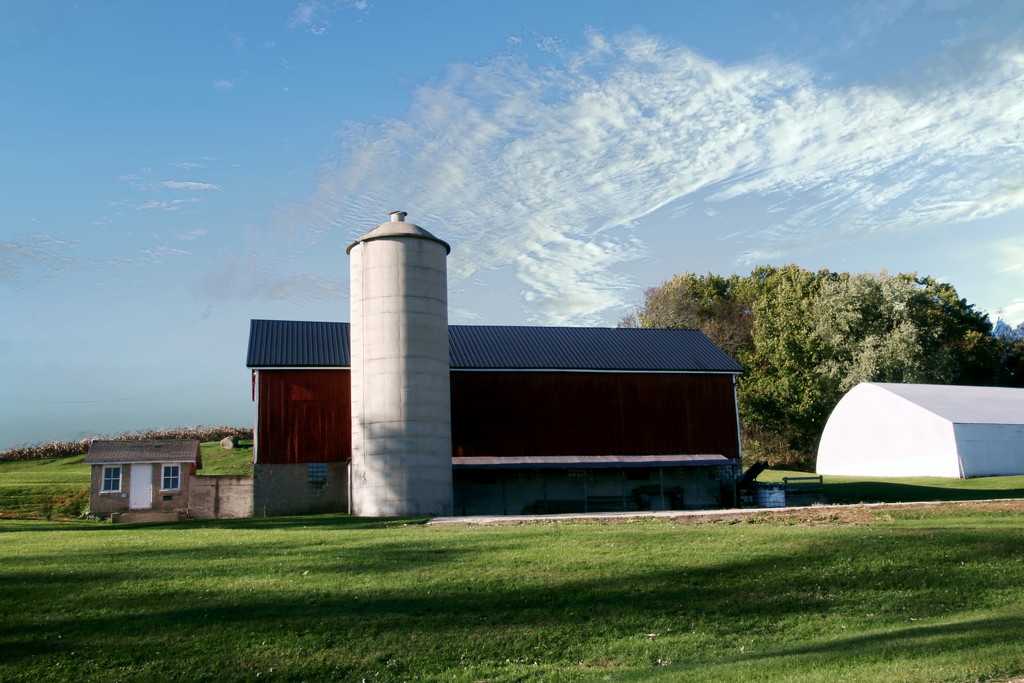 Wisconsin Barn by randy23