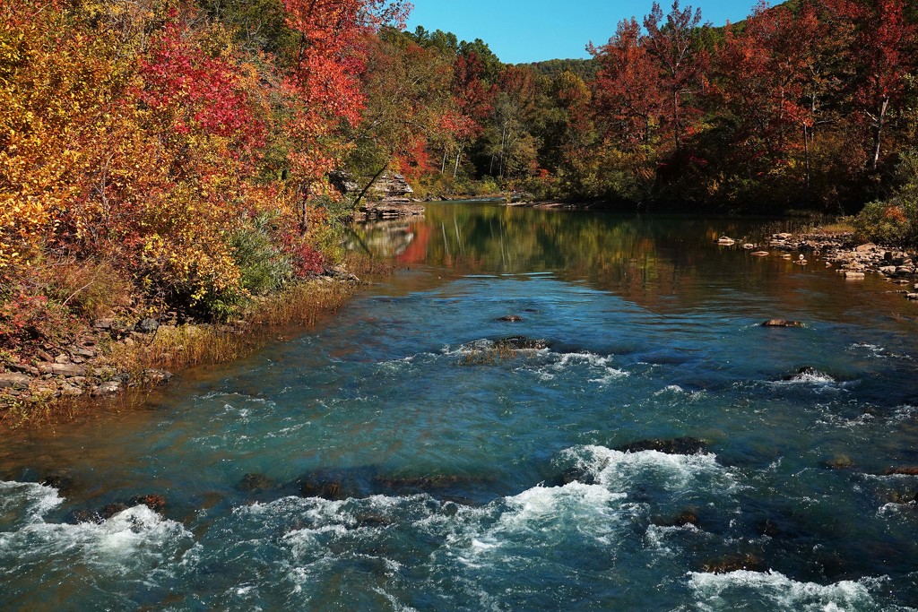 Fall is Coming to the Ozarks by milaniet