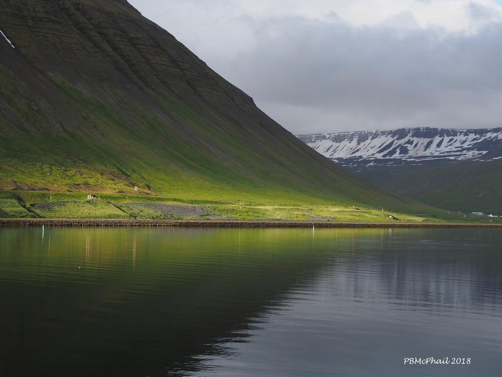 Isafjord, Iceland by selkie