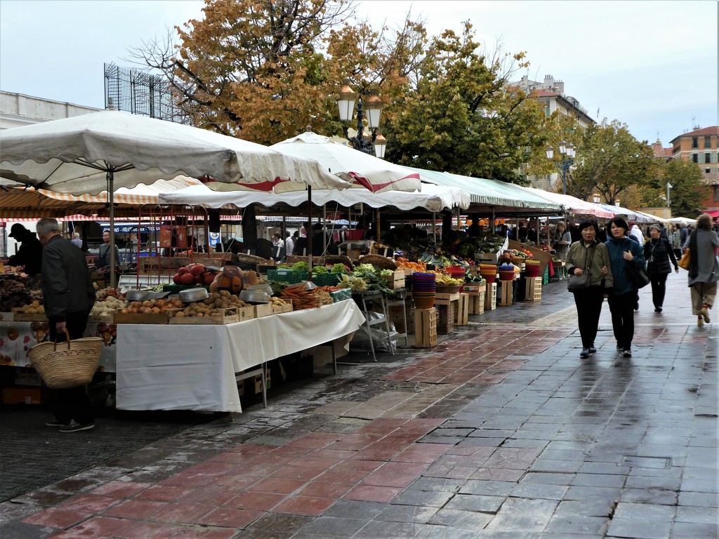 Nice market by flowerfairyann