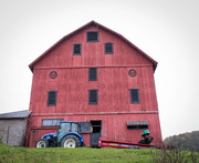 4th Nov 2018 - Barn and tractor
