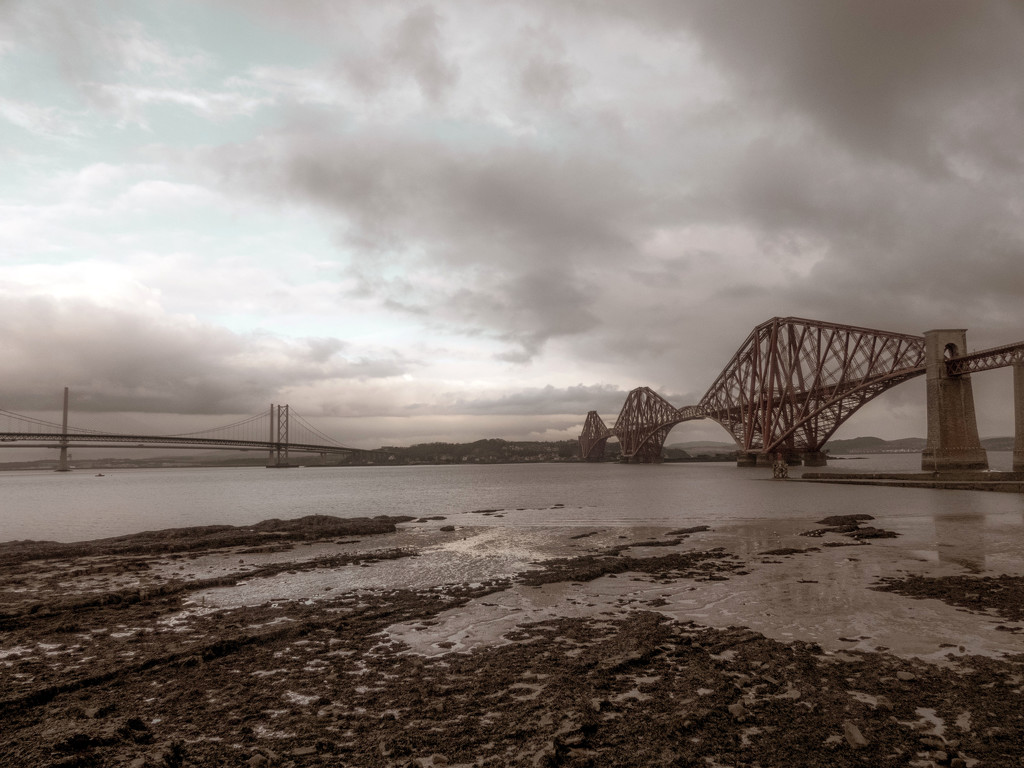 Bridges across the Forth by frequentframes