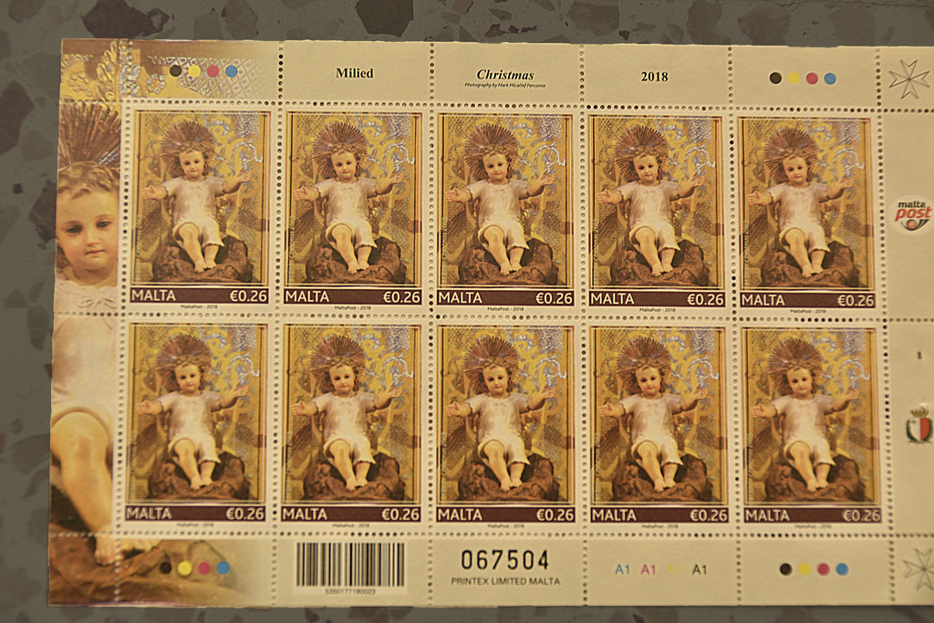 POSTAGE STAMPS FOR CHRISTMAS   by sangwann