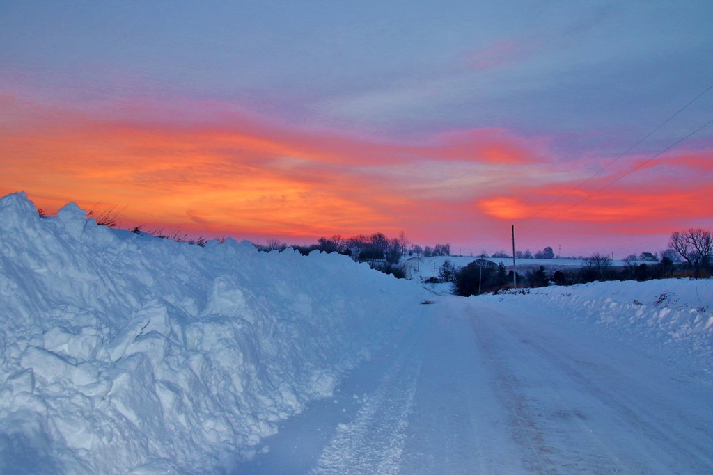 Snowy Country Road by lynnz