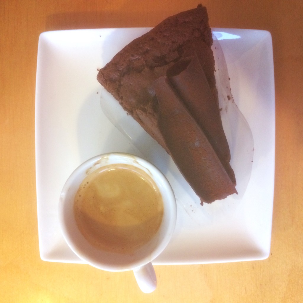 Chocolate cake and coffee by mastermek