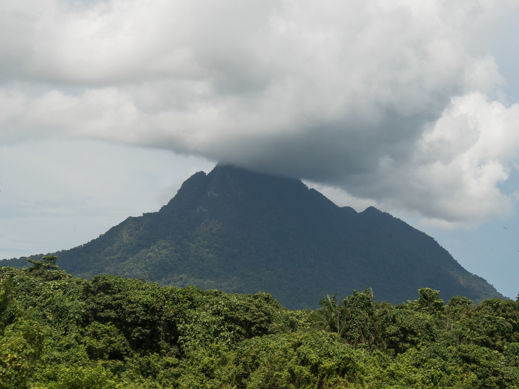 Gunung Santubong by ianjb21