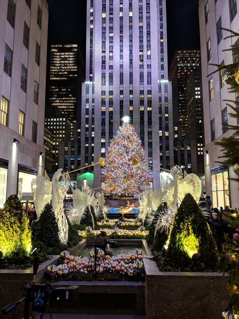  Rockefeller Center by milaniet