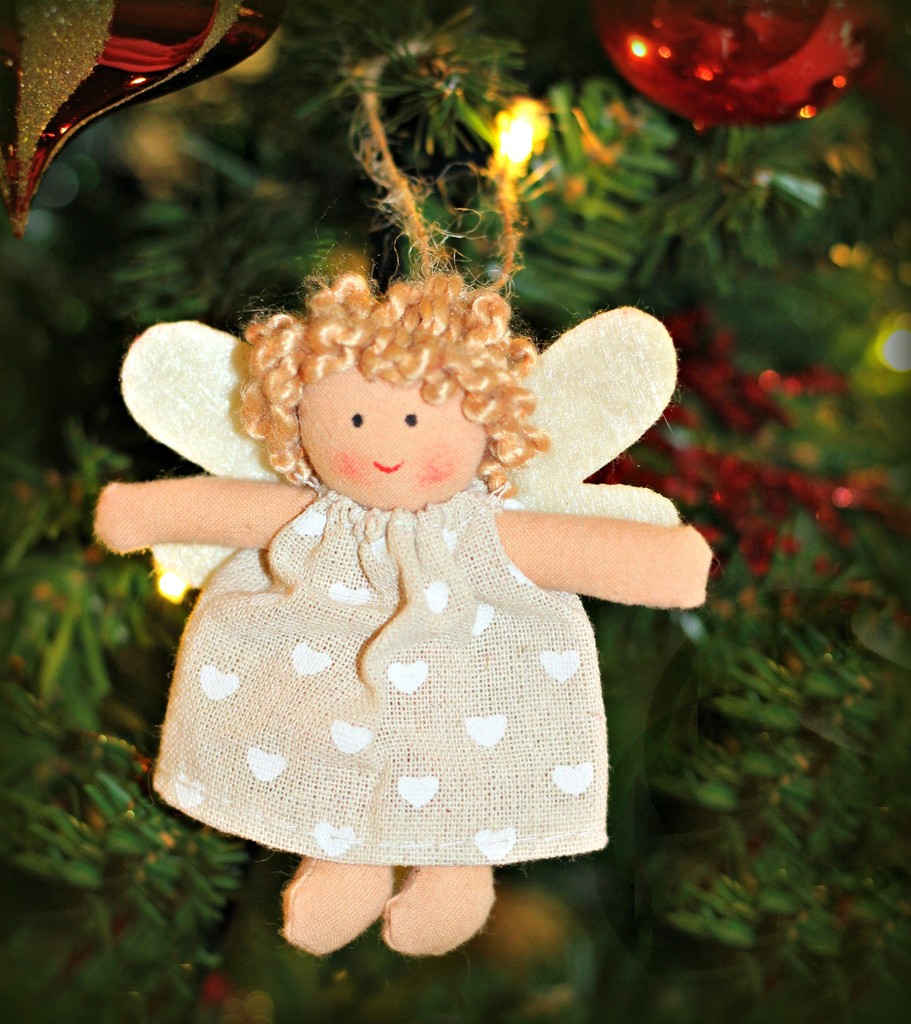 Christmas Tree Fairy. by wendyfrost