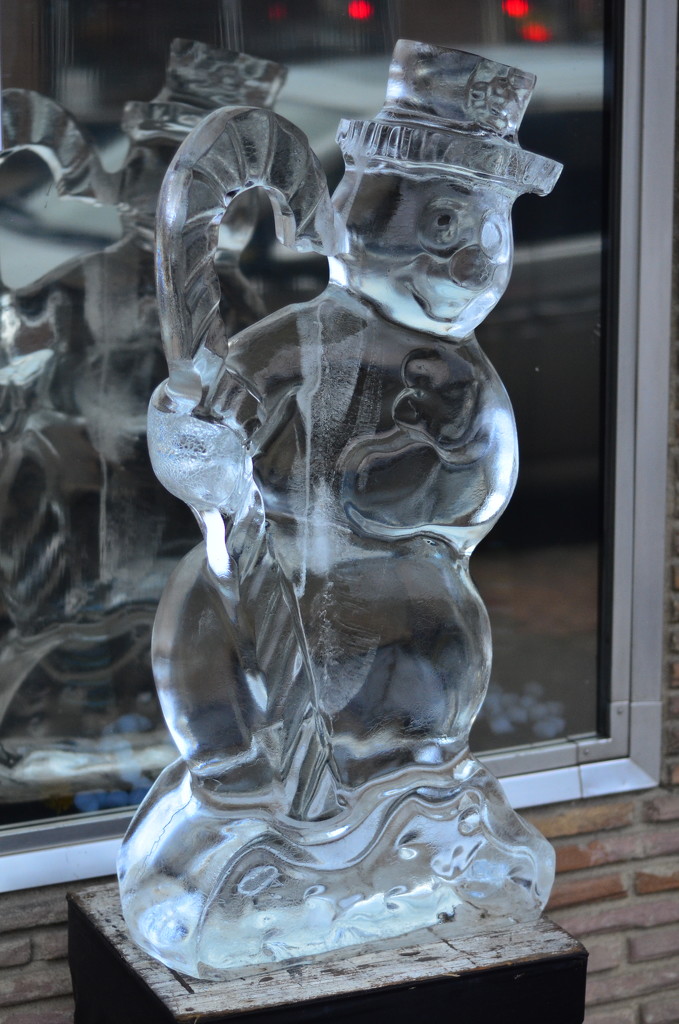 Frosty the "Ice" Snowman by ggshearron