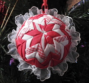 2nd Dec 2018 - Quilted ornament