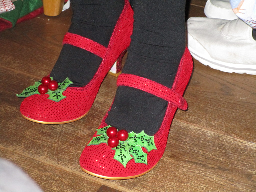Christmas Shoes by davemockford