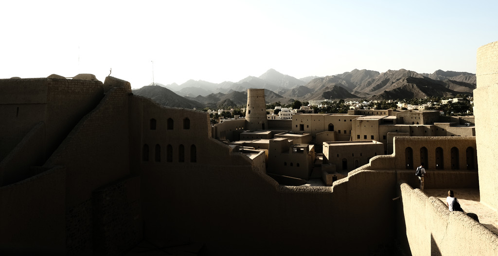 Bahla fort, Oman by stefanotrezzi