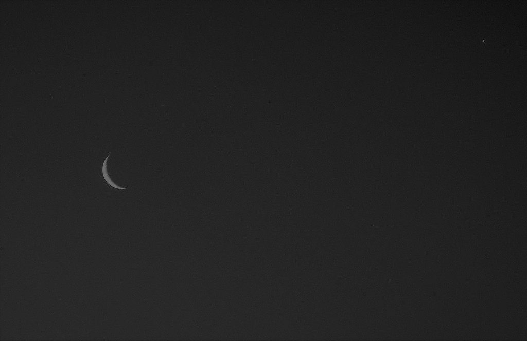Moon & Venus by phil_sandford