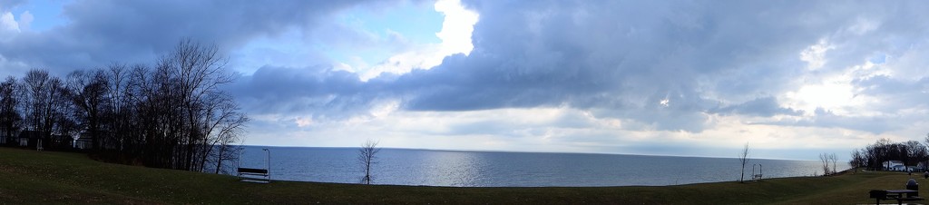 Lake Erie  Today by brillomick