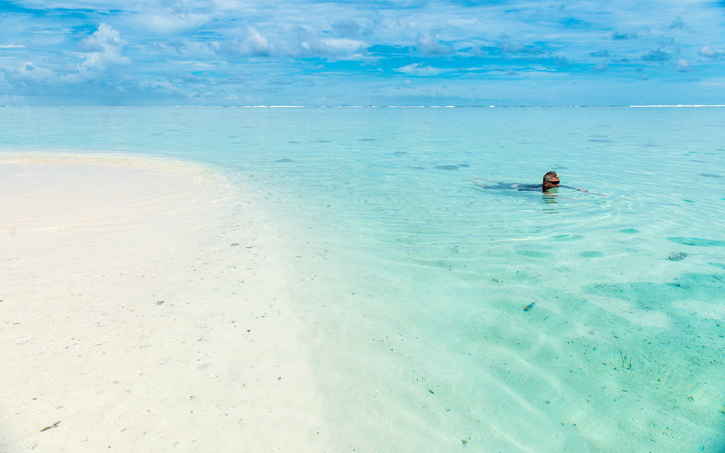 Swimming in Bora Bora by kwind