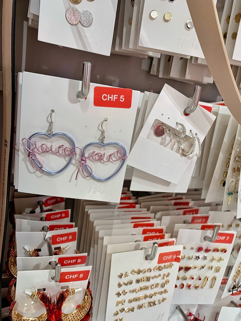 Hearts in sale.  by cocobella