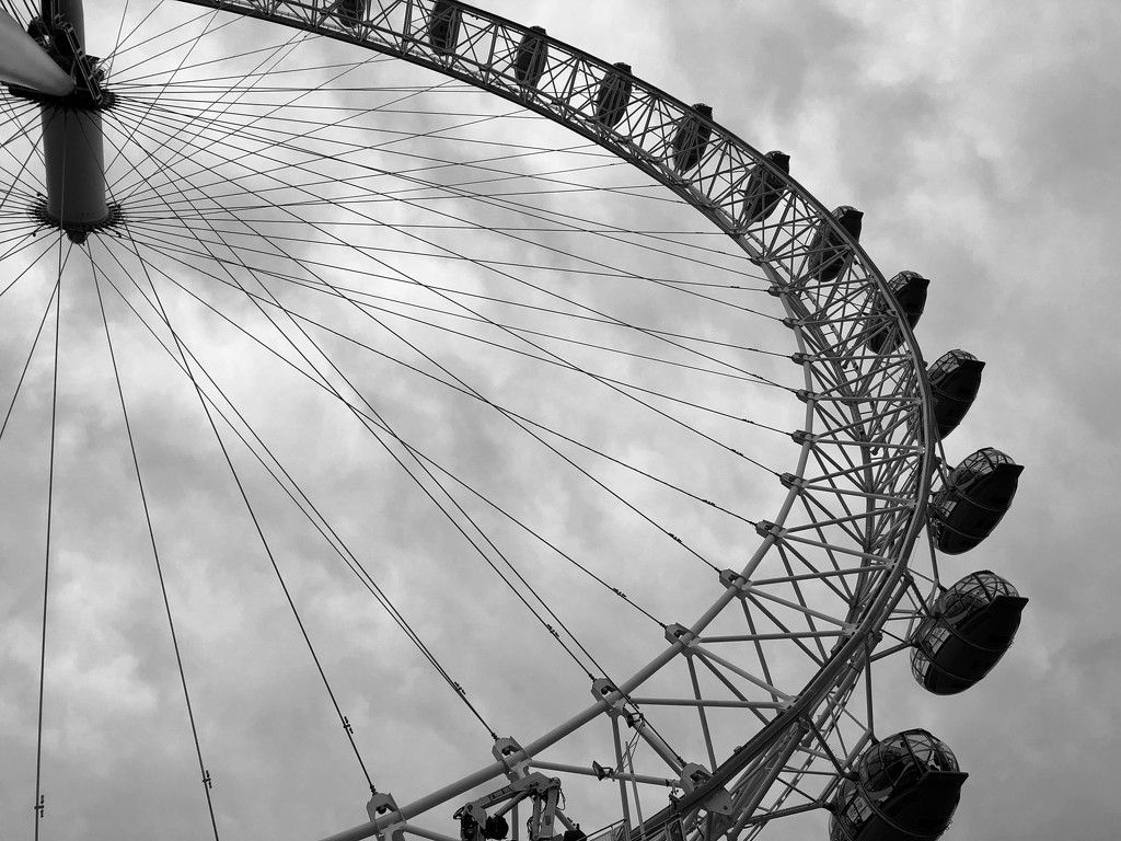 London Eye by brigette