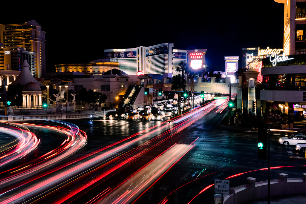 Nighttime on the Strip by swchappell