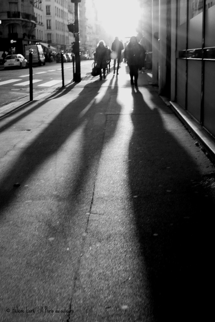 a walk in the sun by parisouailleurs
