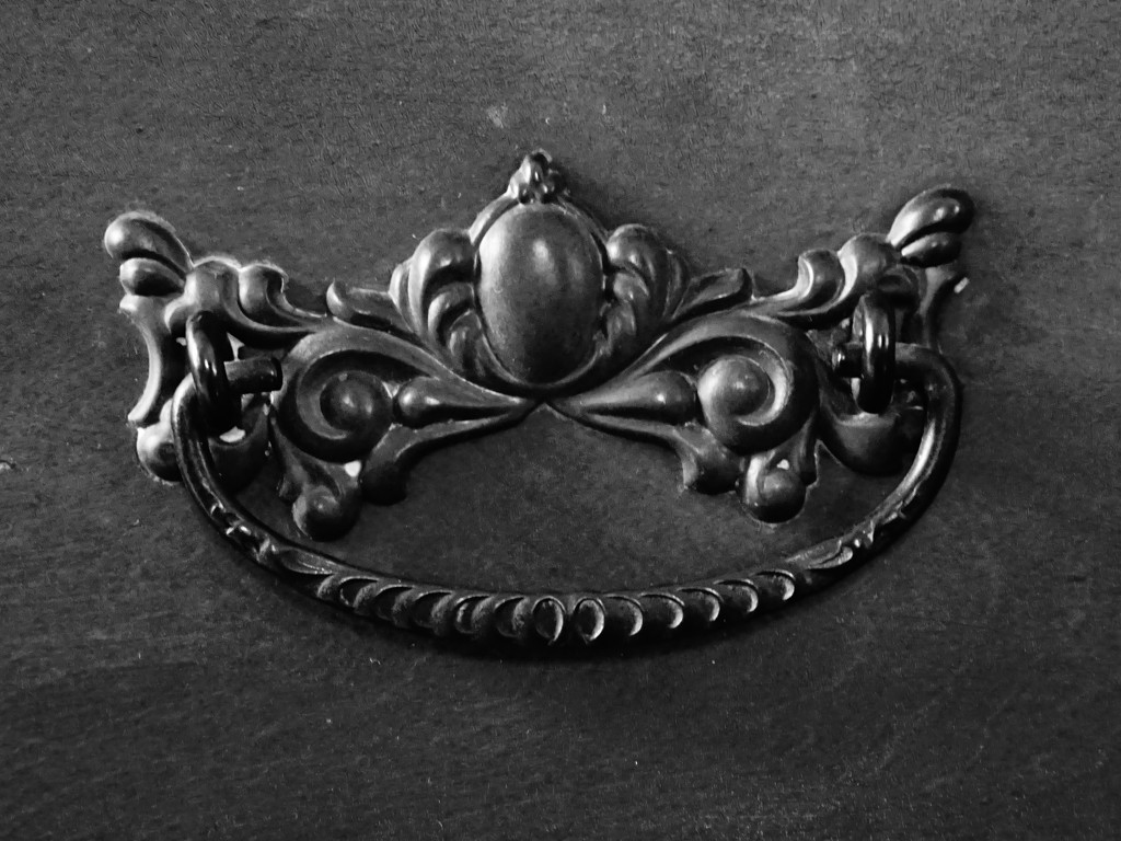 Old drawer pull by tunia