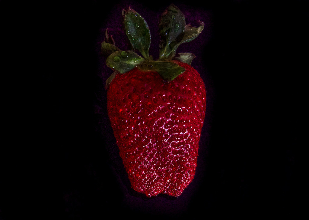 Strawberry by tonygig